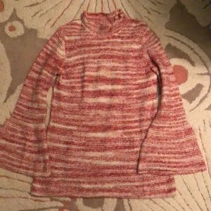 Kensie dreamy sweater with bell shape sleeves.